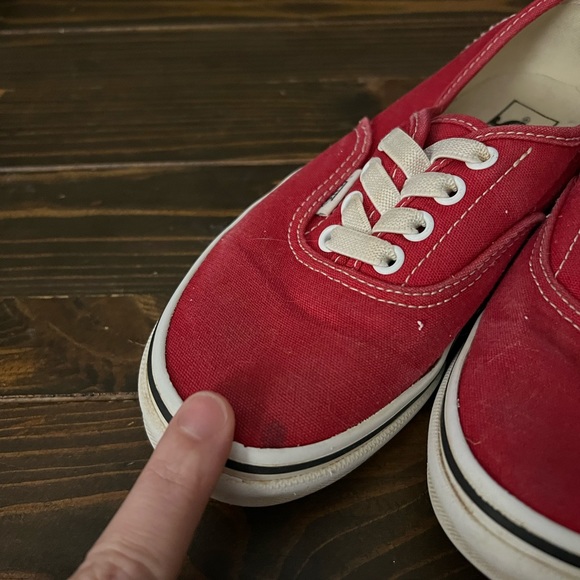 Girls Slide on red Vans size 2 - Picture 3 of 5